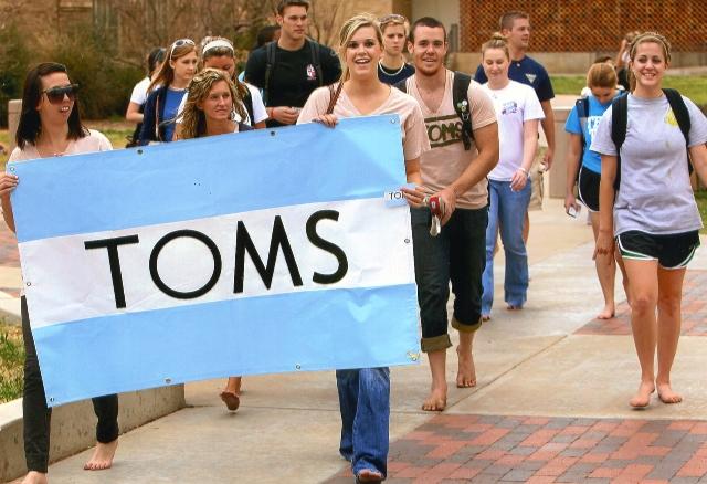 TOMS SHOES “One Day Without Shoes”